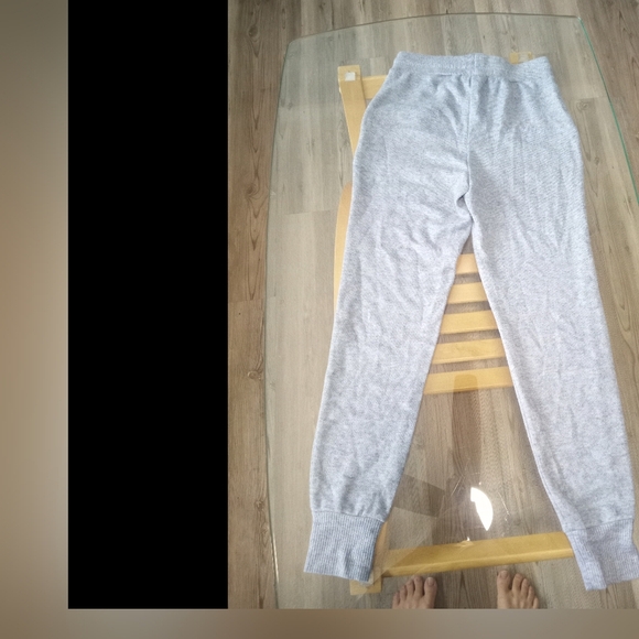 RW&CO. Heather Gray Knit Joggers - Picture 5 of 5